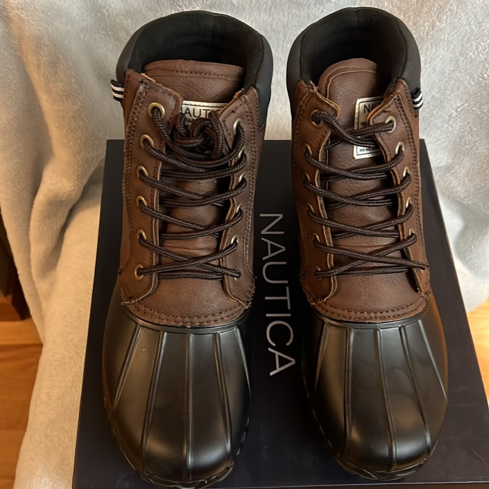 NEW NAUTICA MENS Cold Weather Channing Duck Boots Size 9 (Regular Width) BRN/BLK - Picture 2 of 6